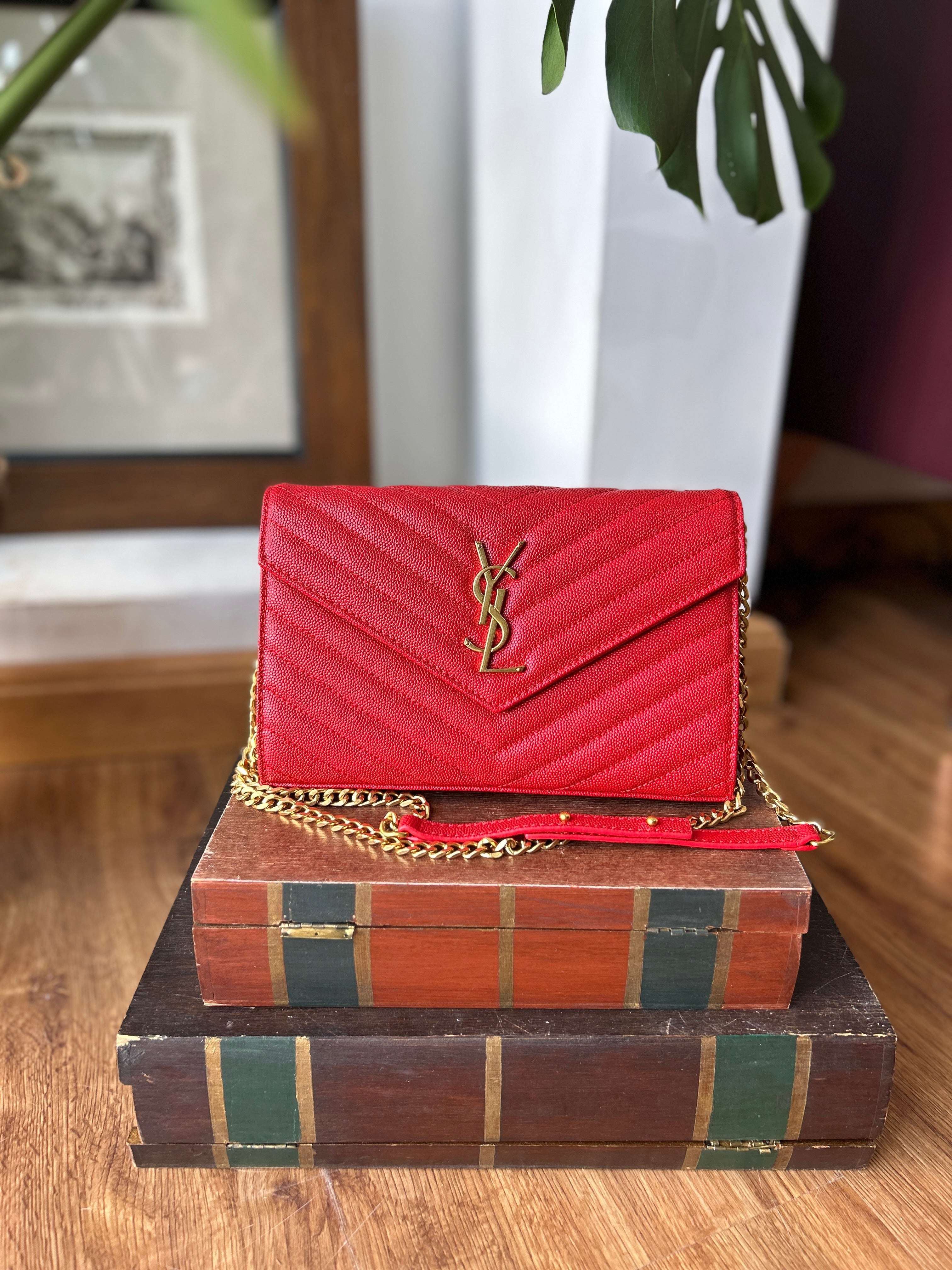 Bolsa Couro Caviar Yves Saint Laurent