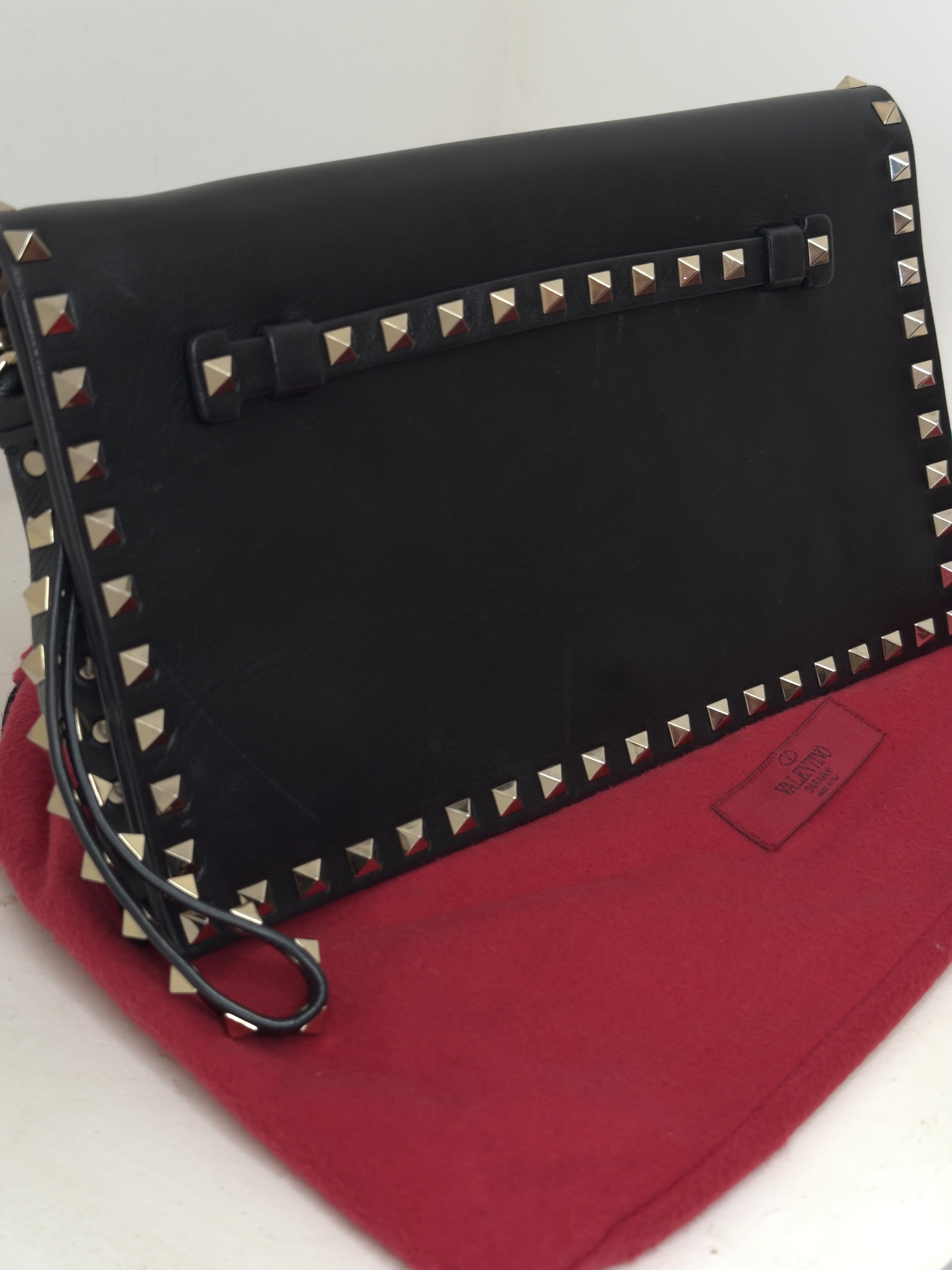 Bolsa Clutch Valentino Rockstud Wristlet
