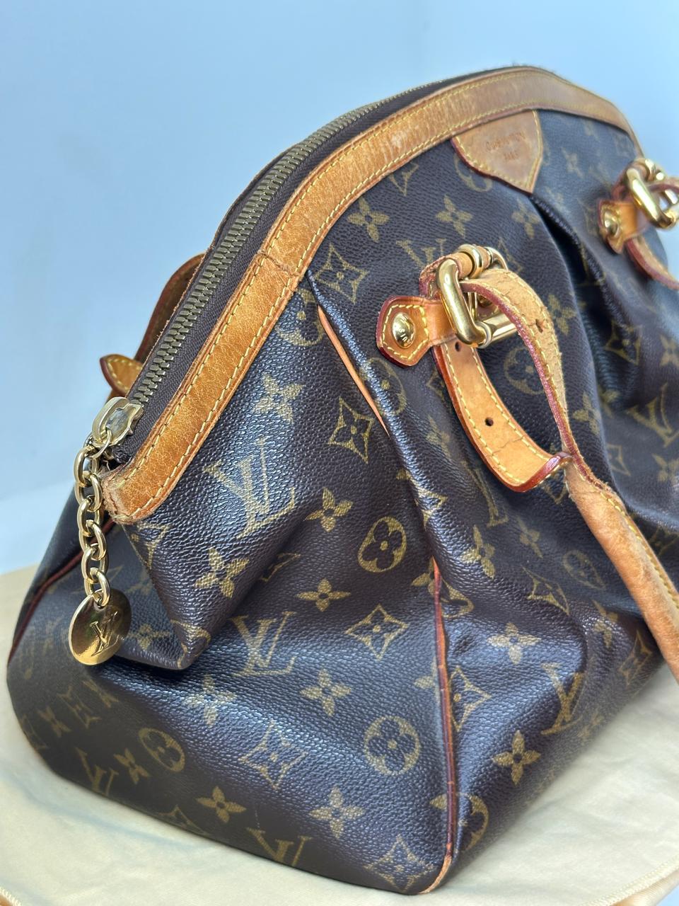 Bolsa Louis Vuitton monograma Tivoli Gm