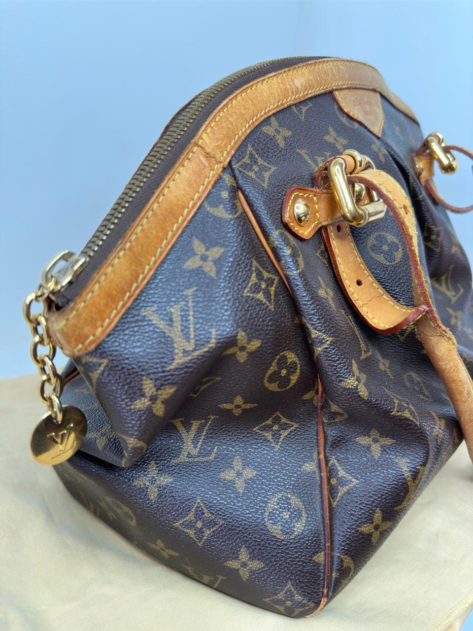 Bolsa Louis Vuitton monograma Tivoli Gm