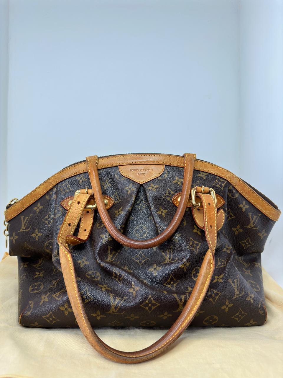 Bolsa Louis Vuitton monograma Tivoli Gm