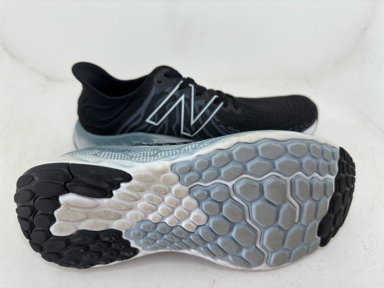 Tênis New Balance 1080V11