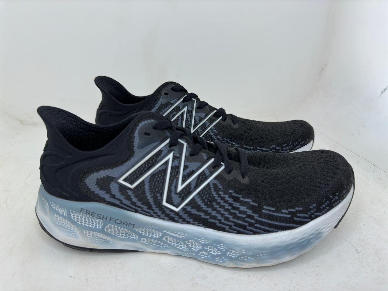 Tênis New Balance 1080V11