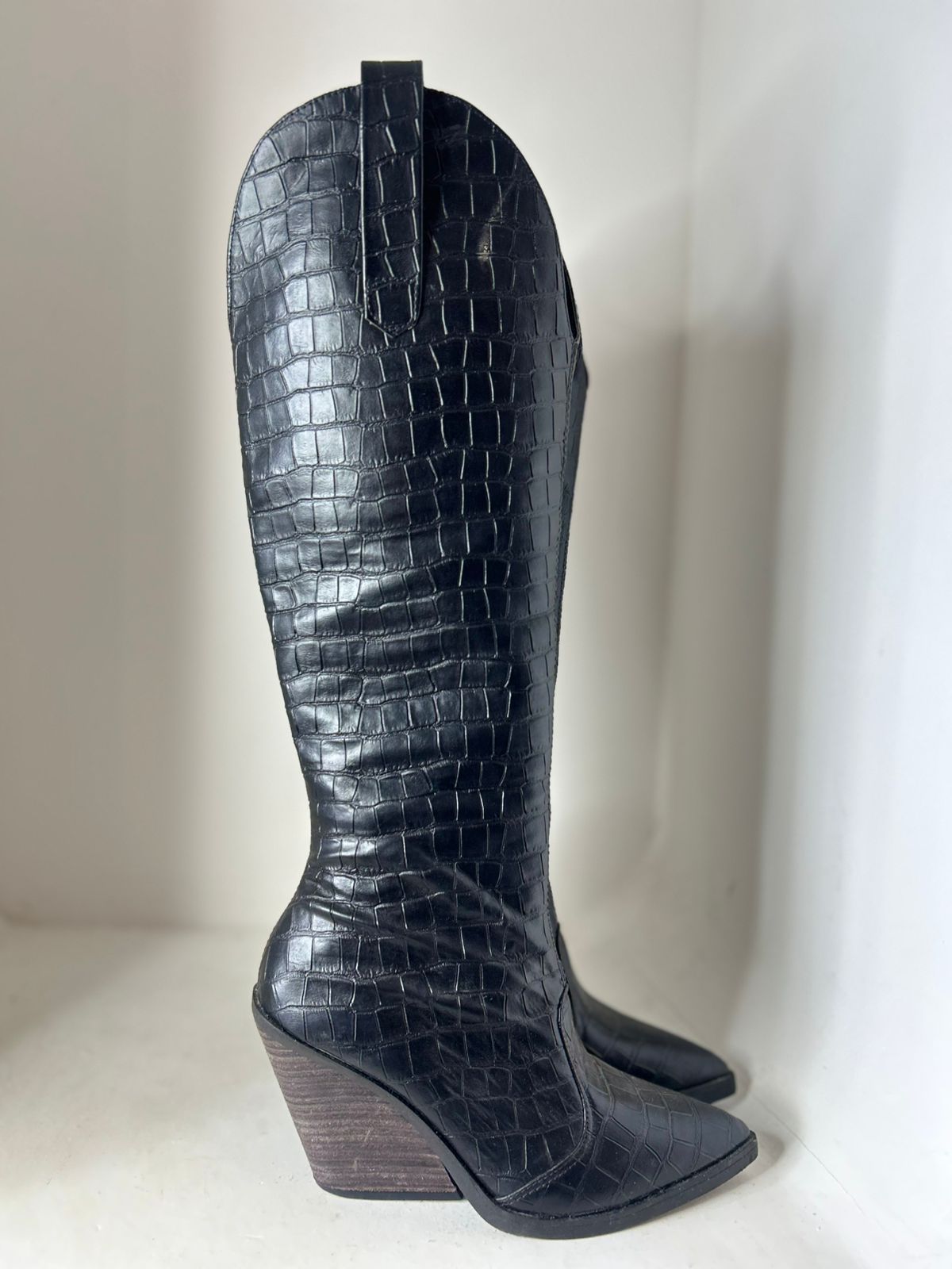 Bota Aludra Cano Alto