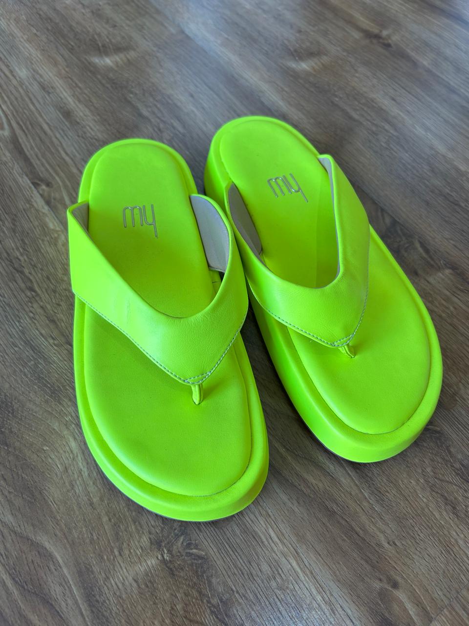 Chinelo Plataforma MY