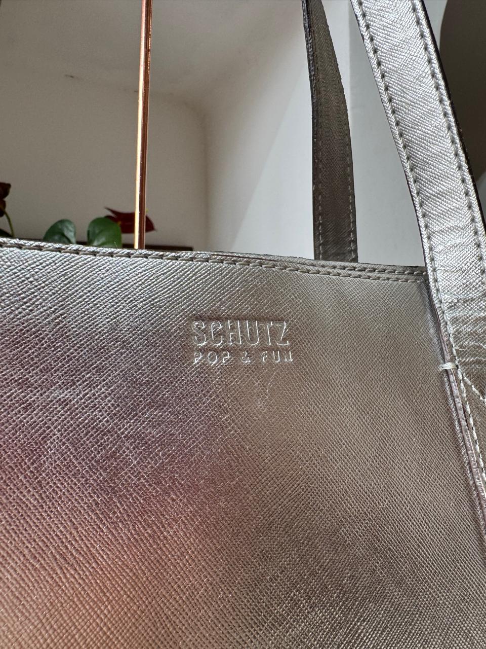 Bolsa Schutz Prata