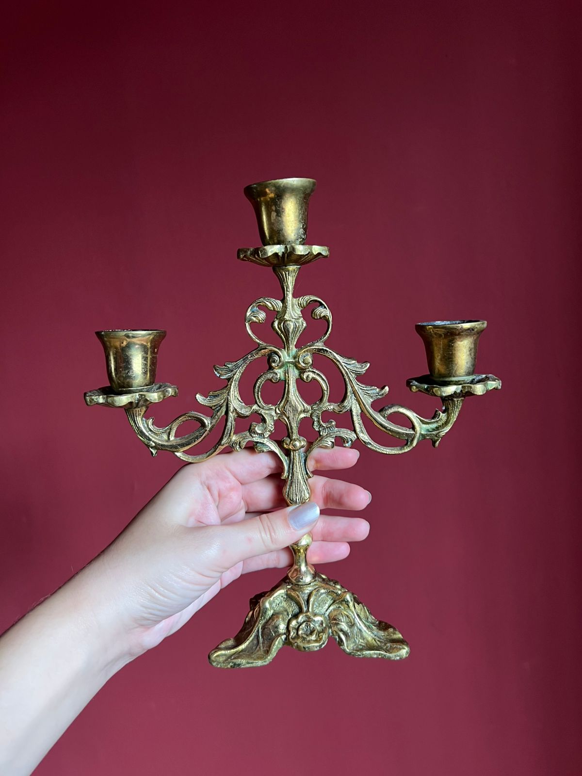 Castiçal no dourado