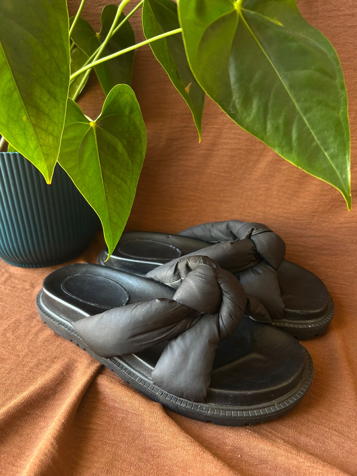 Papete Rasteira Arezzo Pillow