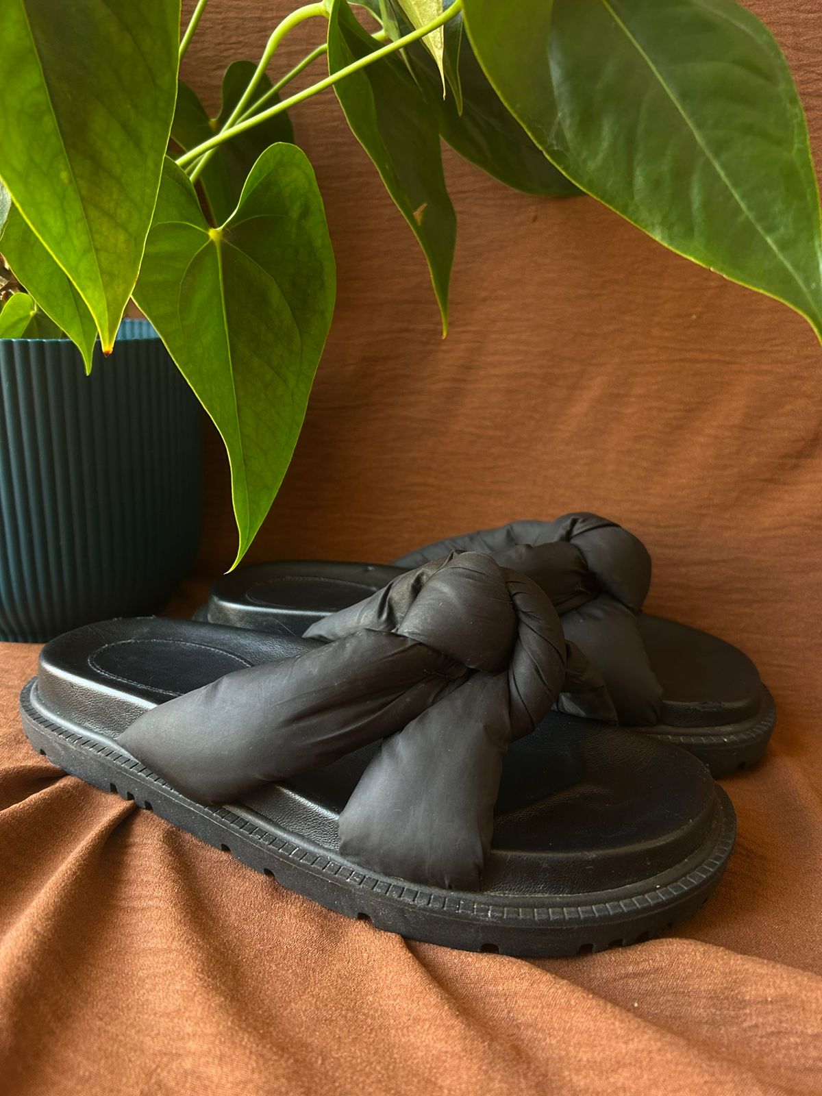 Papete Rasteira Arezzo Pillow